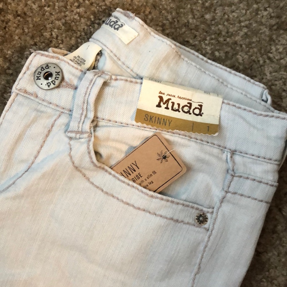 NWT MUDD Skinny, Light Wash Jean (Sz1) from Kohl’s